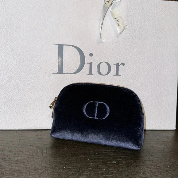 NWT Christian Dior CD DIOR Navy Velvet Zippered Makeup Cosmetic Bag Case Pouch - Picture 2 of 4